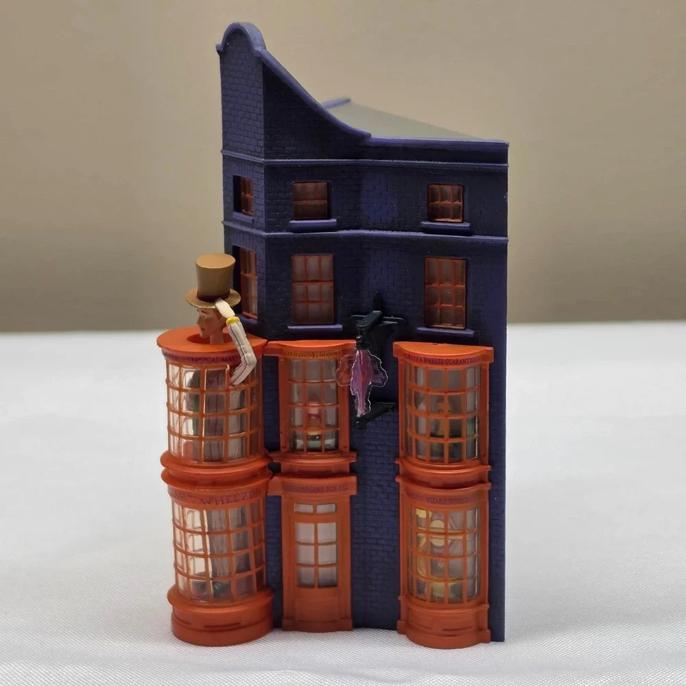 Hallmark Ornament Harry Potter Purple Excellent Weasleys Wizard Wheezes 2019